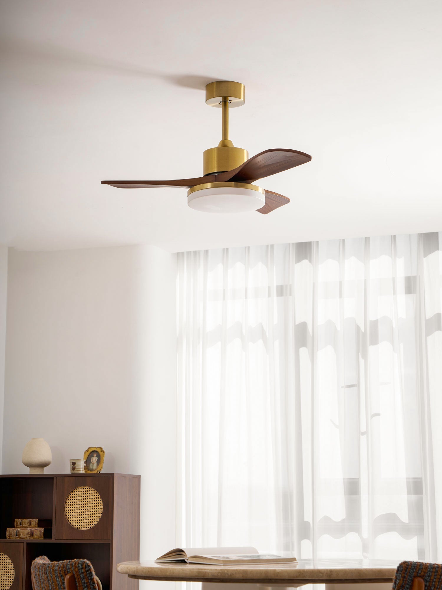 Deckenventilator mit Licht Lariena