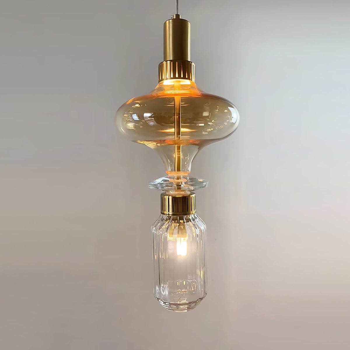Skulpturale Pendelleuchte Amner
