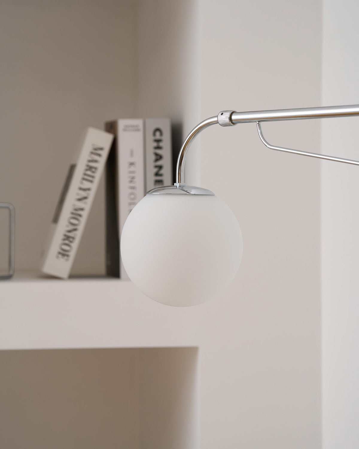 Moderne Wandleuchte Salnine