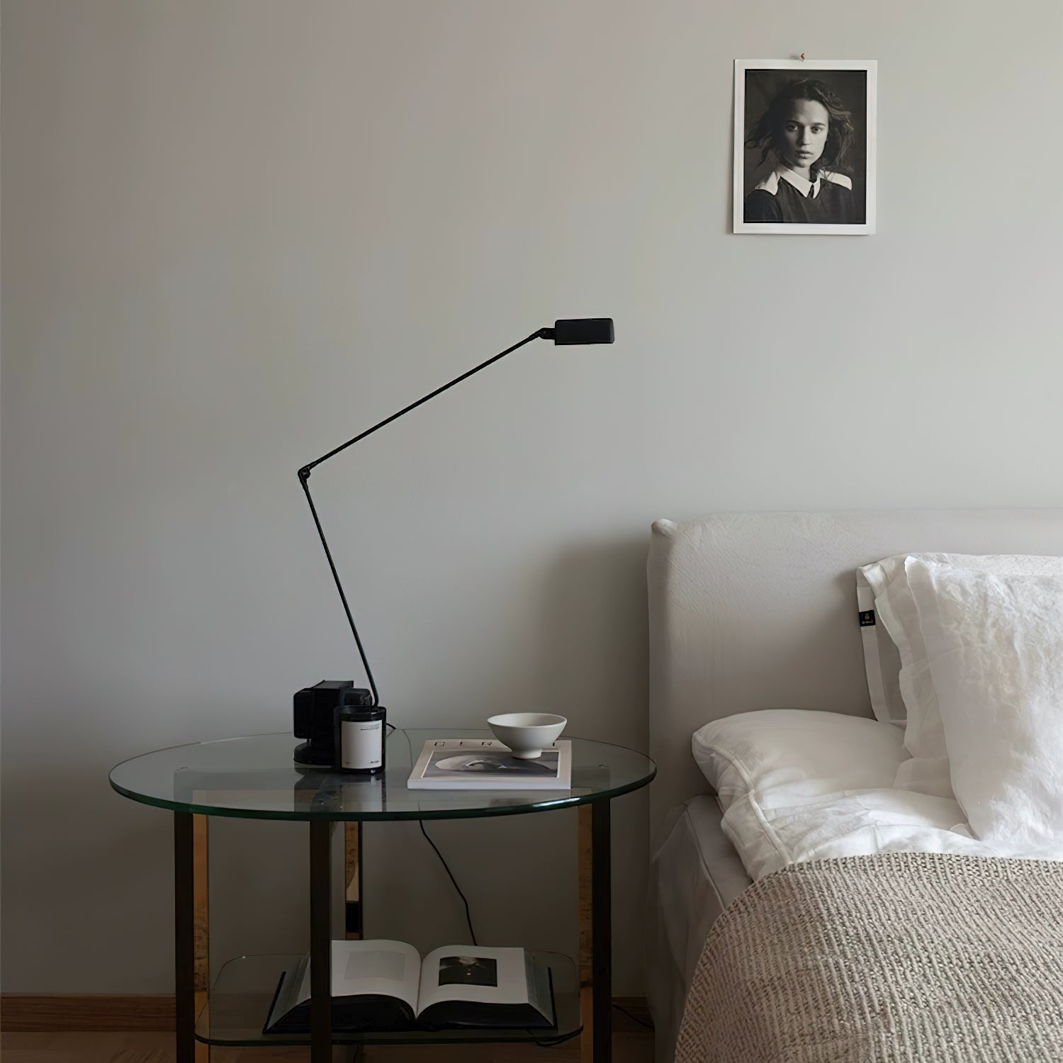 Moderne Tischleuchte Amni