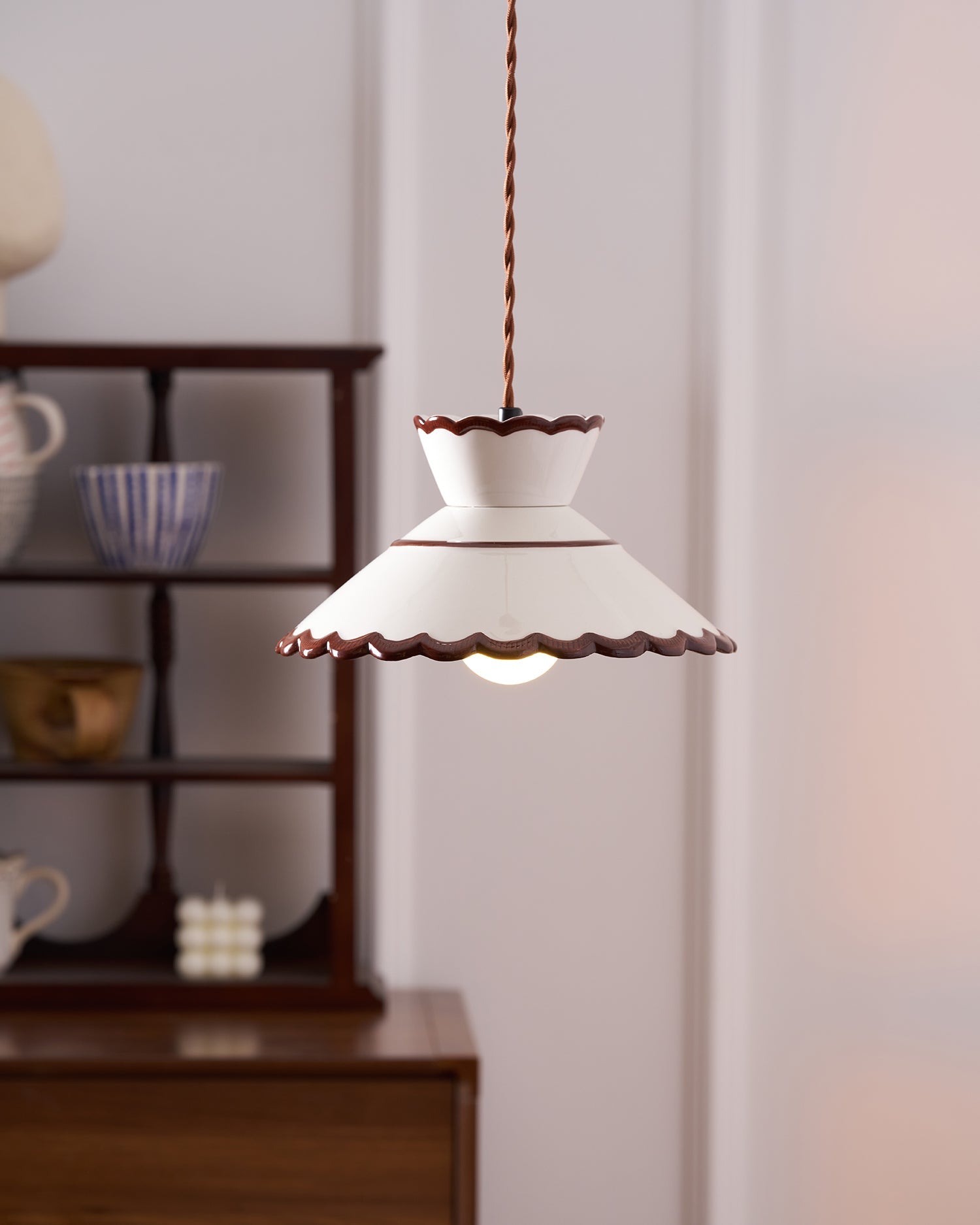 Vintage Pendelleuchte Larerelle