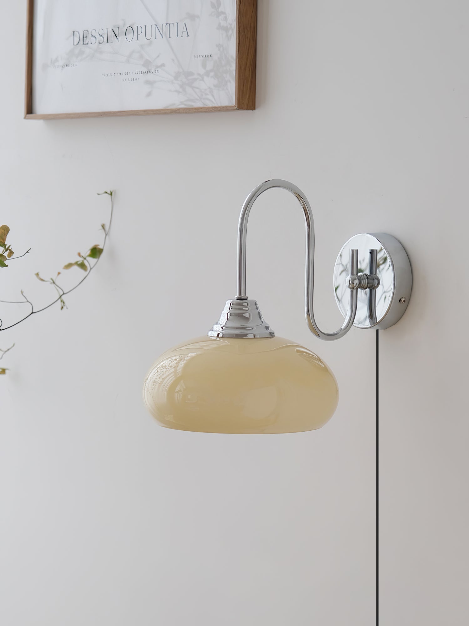Perrai Wandleuchte mit Stecker