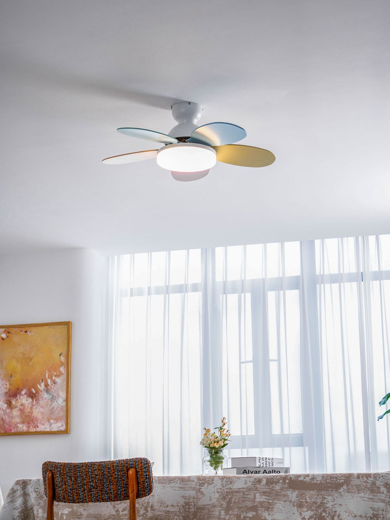 Moderne Deckenventilatorleuchte Lareo