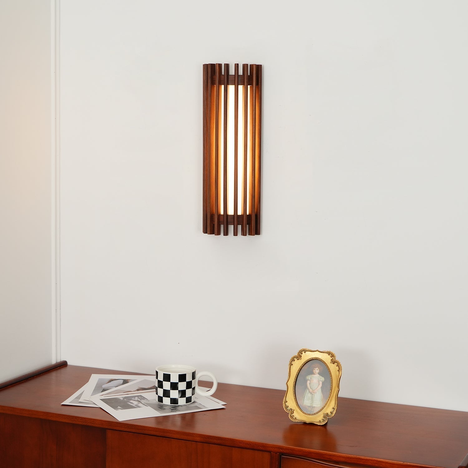 Moderne Wandleuchte Velesi