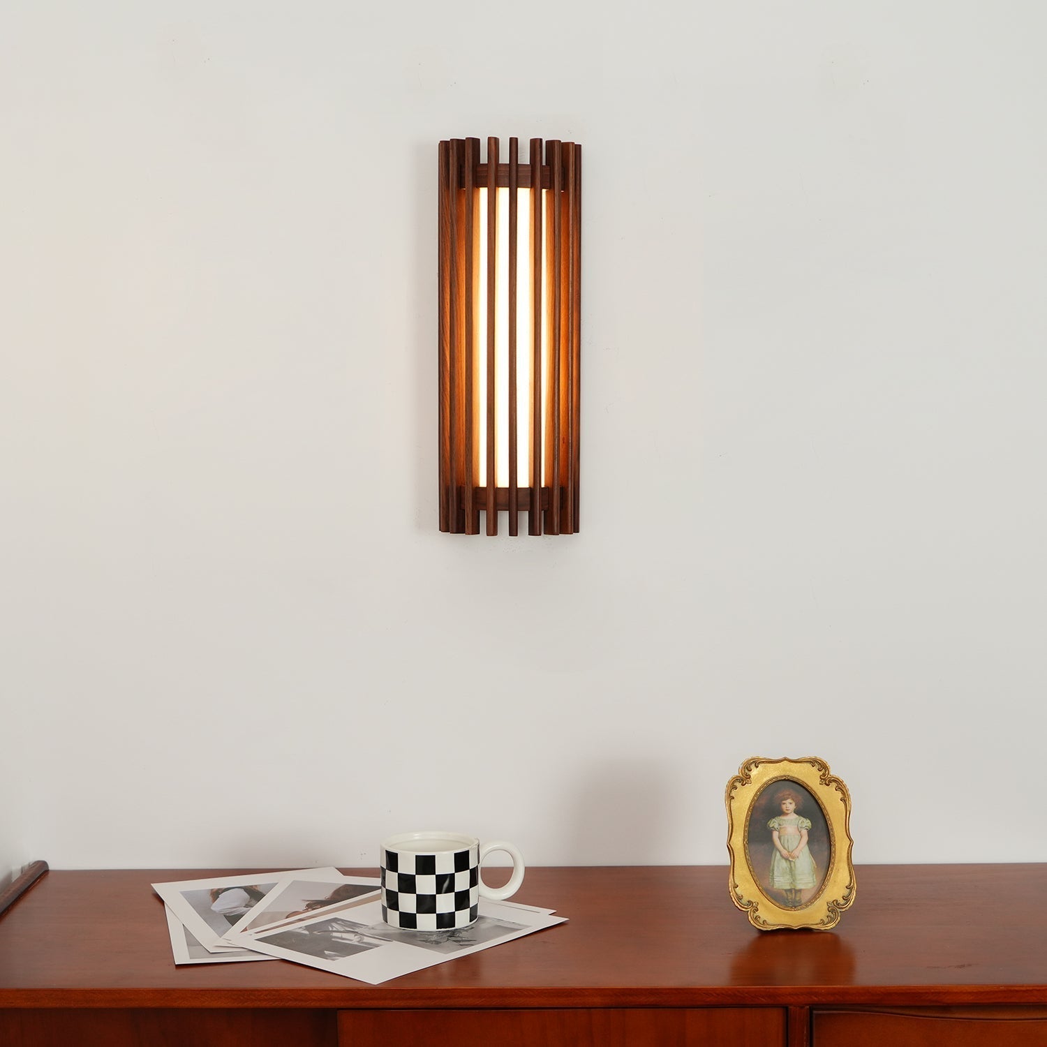 Moderne Wandleuchte Velesi