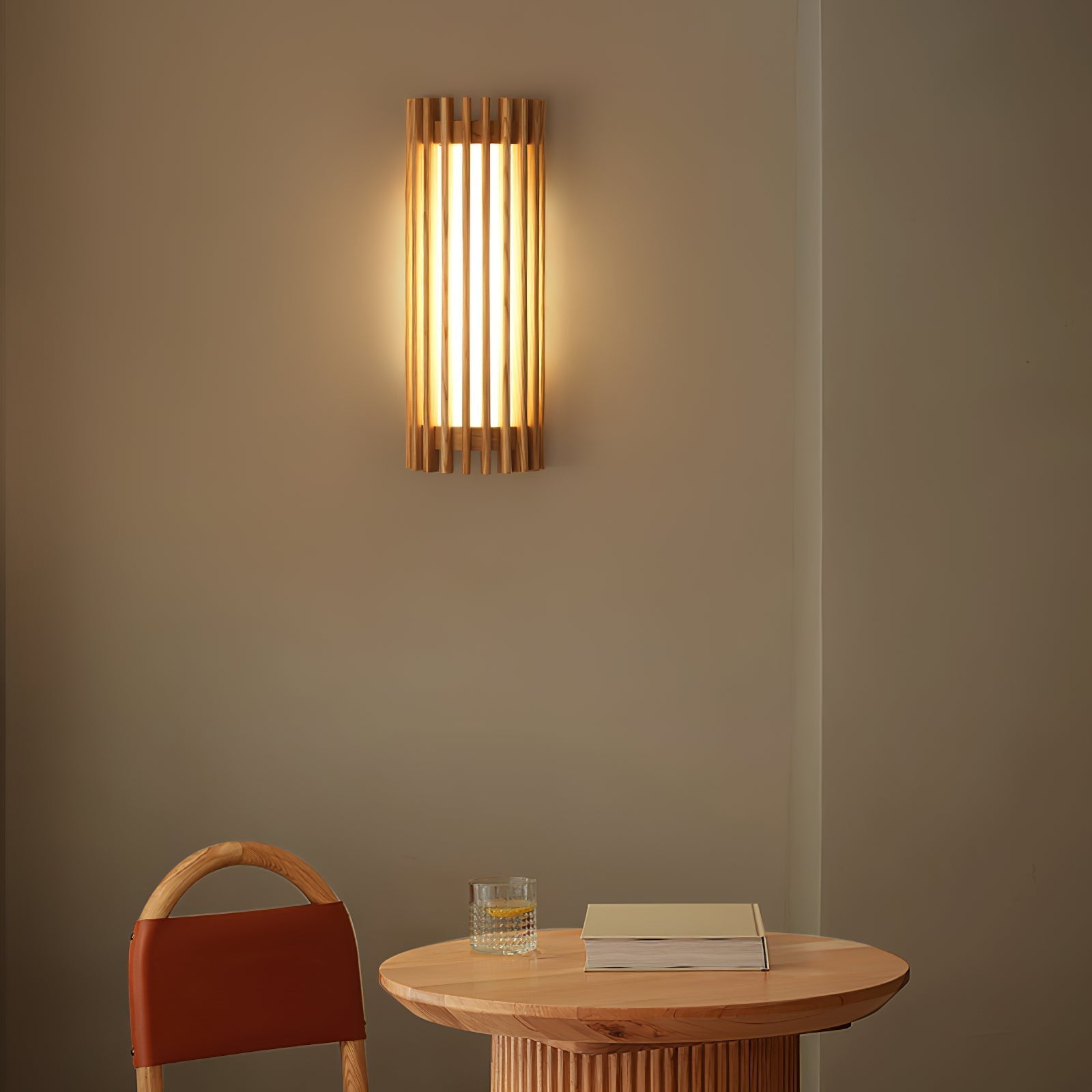 Moderne Wandleuchte Velesi
