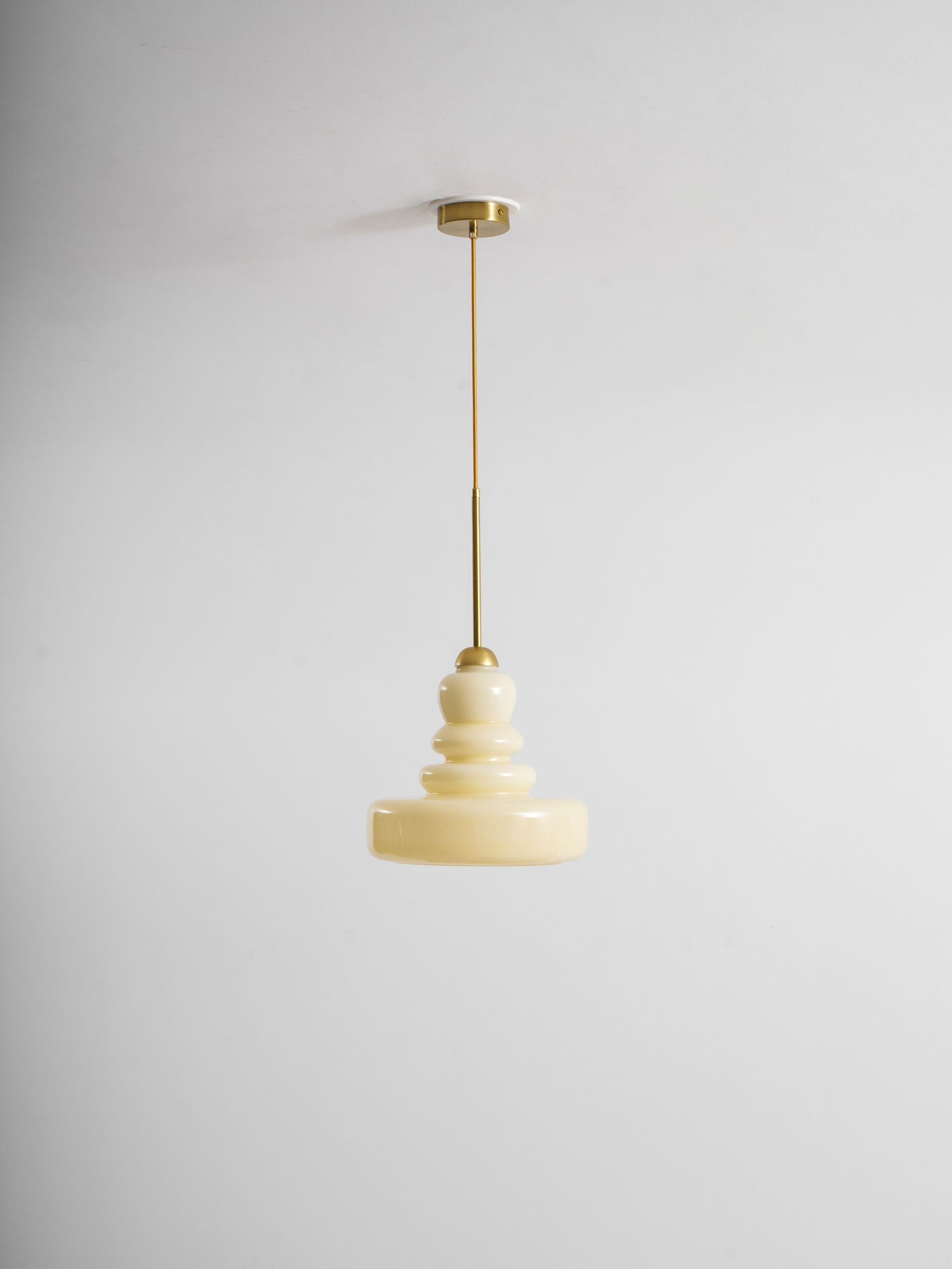Vintage Pendelleuchte Carene