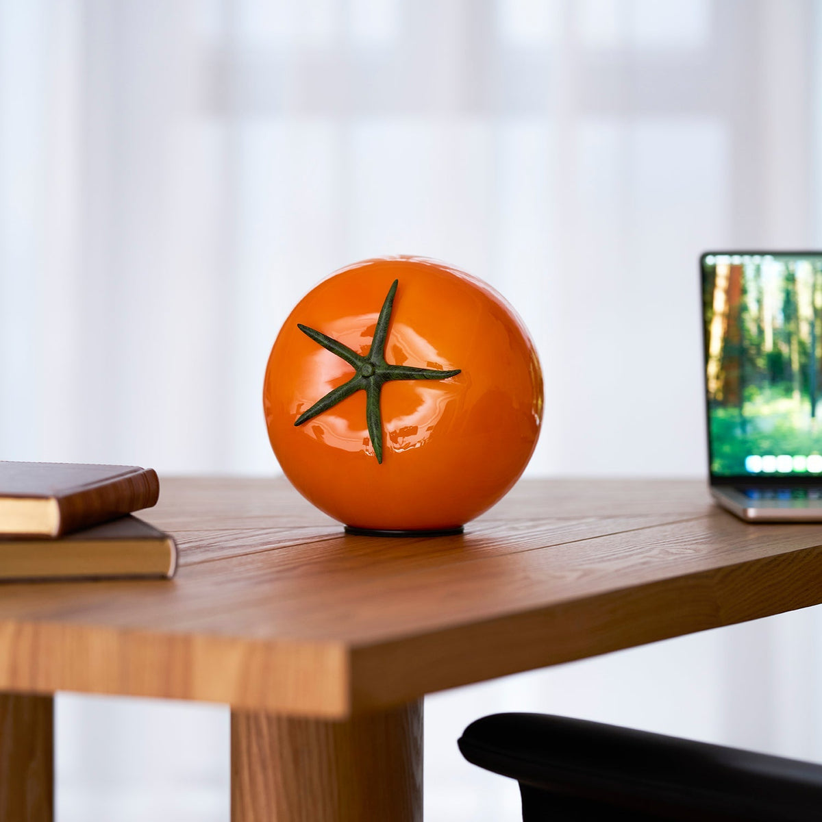 Tomatenförmige Tischleuchte Perno