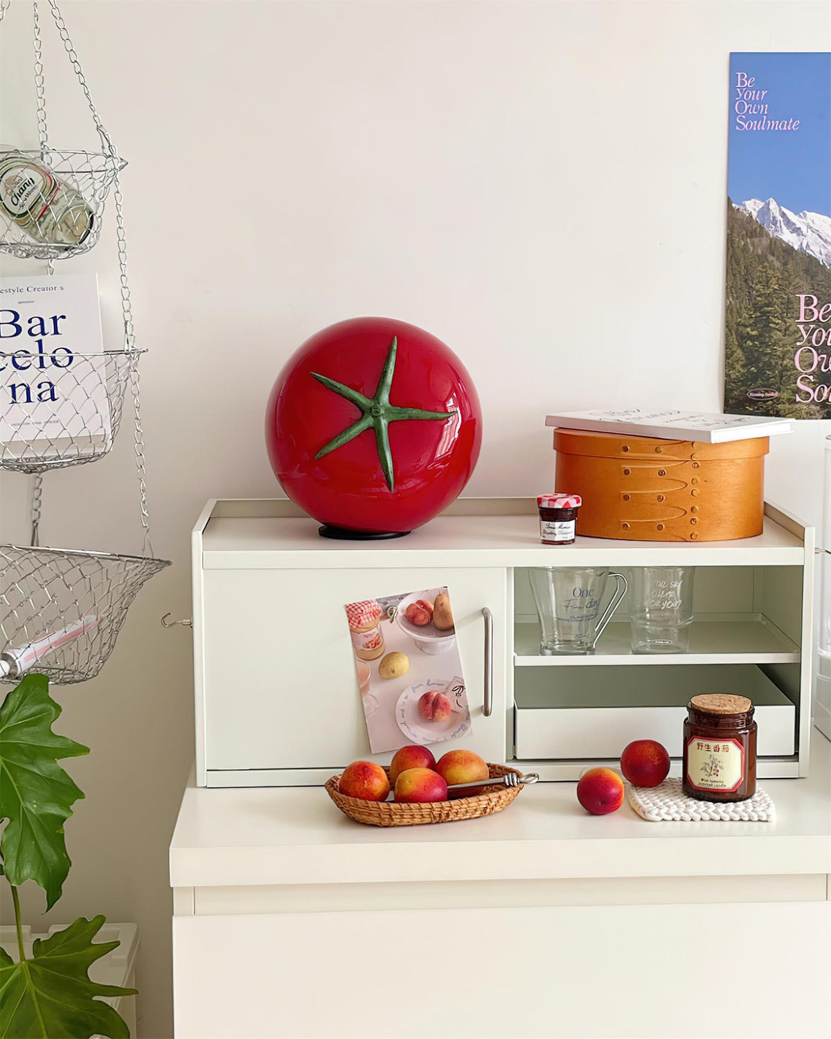 Tomatenförmige Tischleuchte Perno