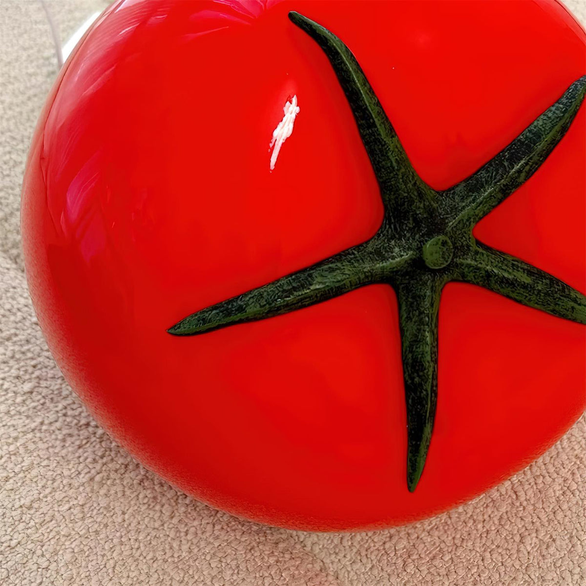Tomatenförmige Tischleuchte Perno