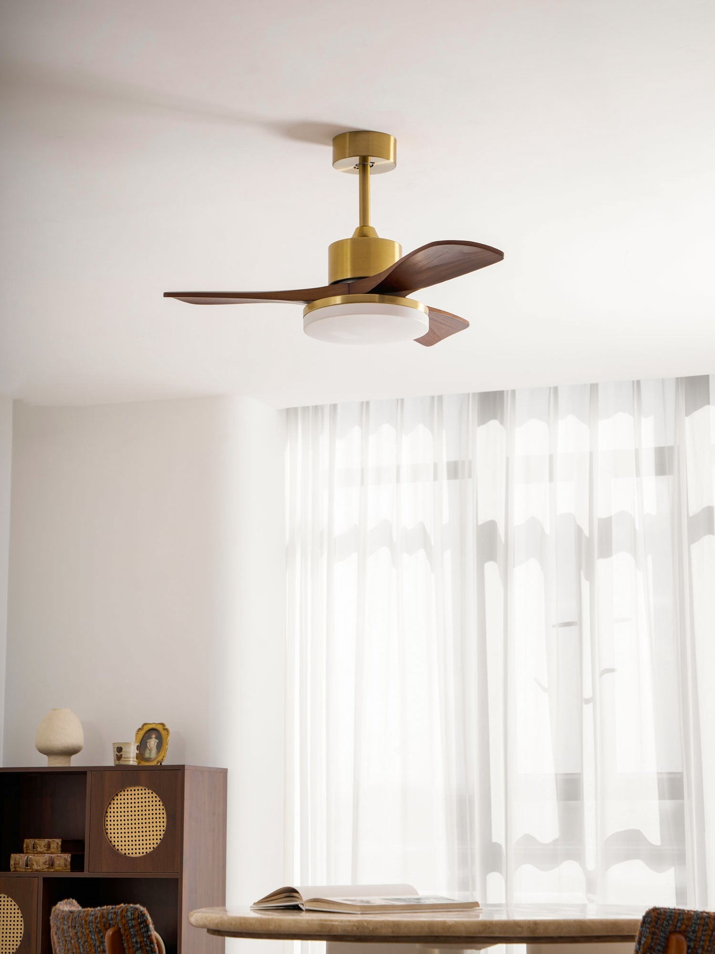 Deckenventilator mit Licht Lariena
