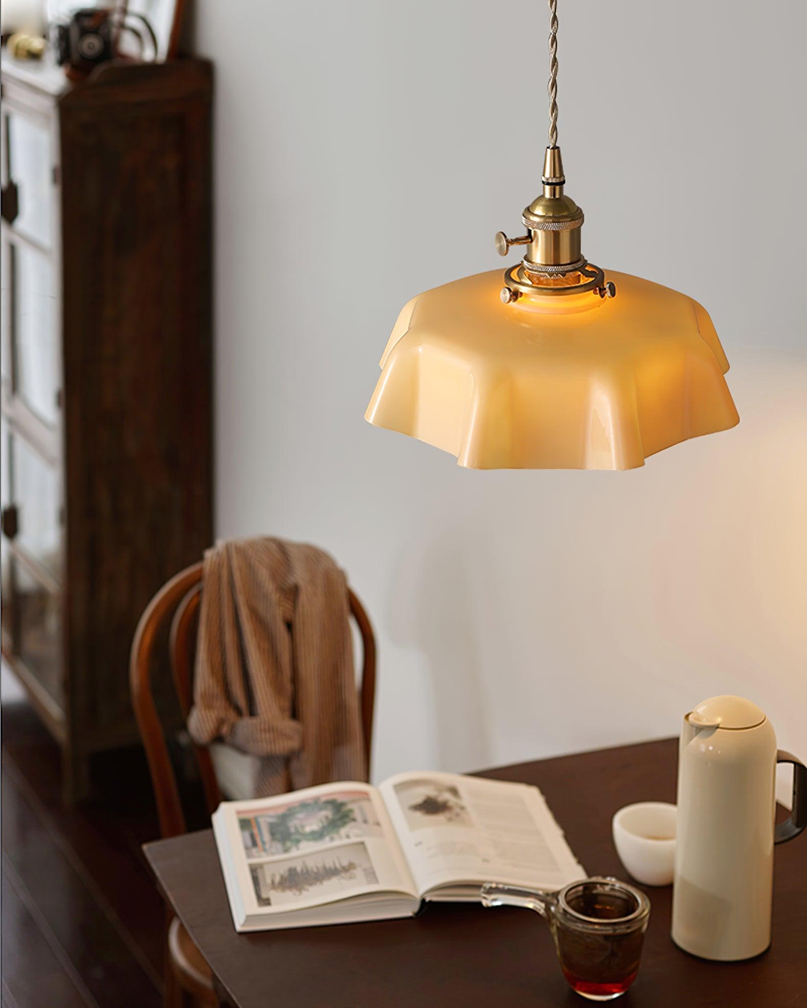 Vintage Pendelleuchte Serer