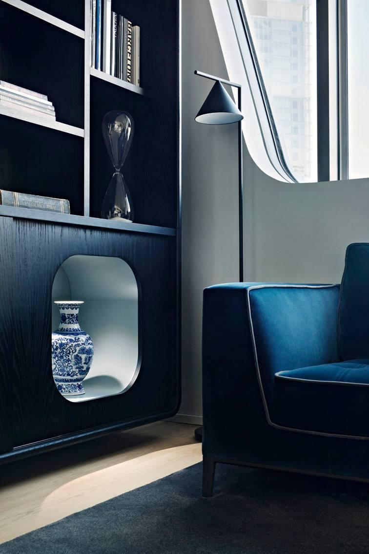 Konische Stehleuchte Lerer