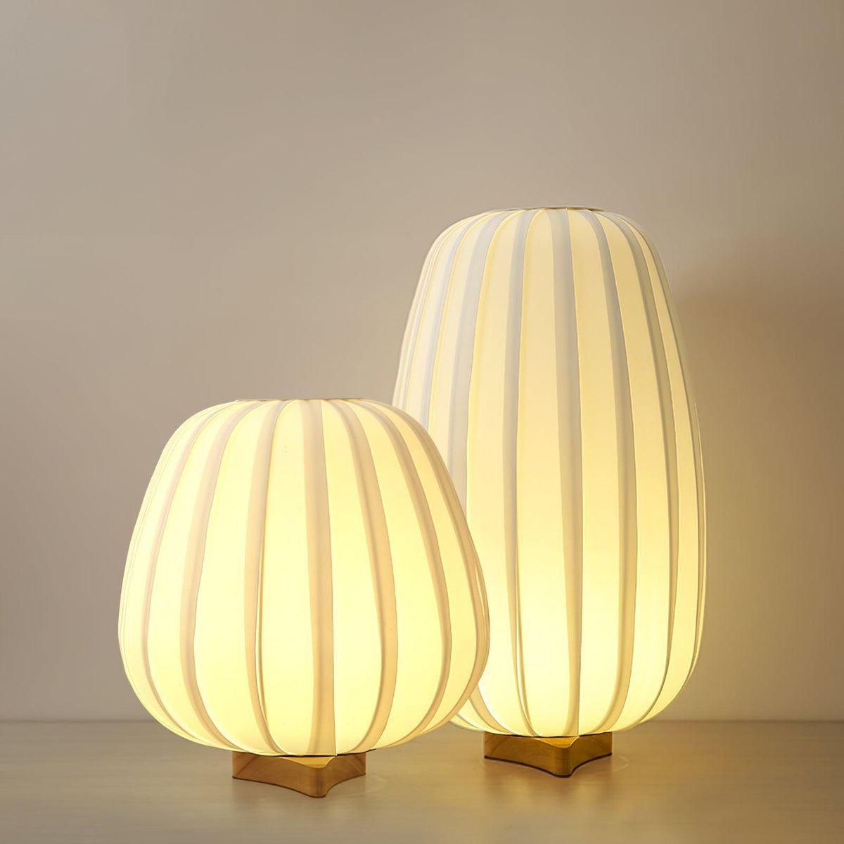 Fabric Minimalist Table Lamp – detail 5