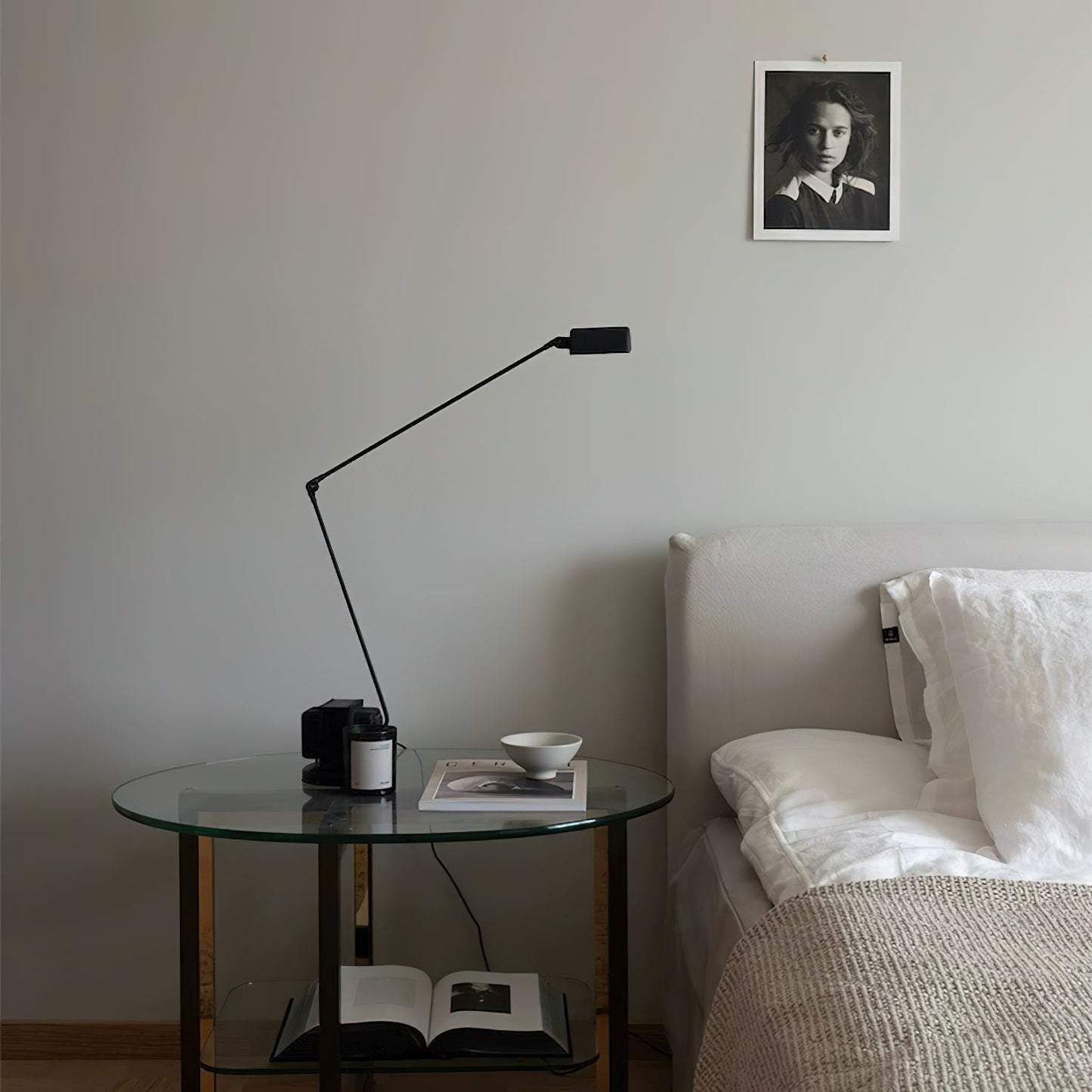 Moderne Tischleuchte Amni