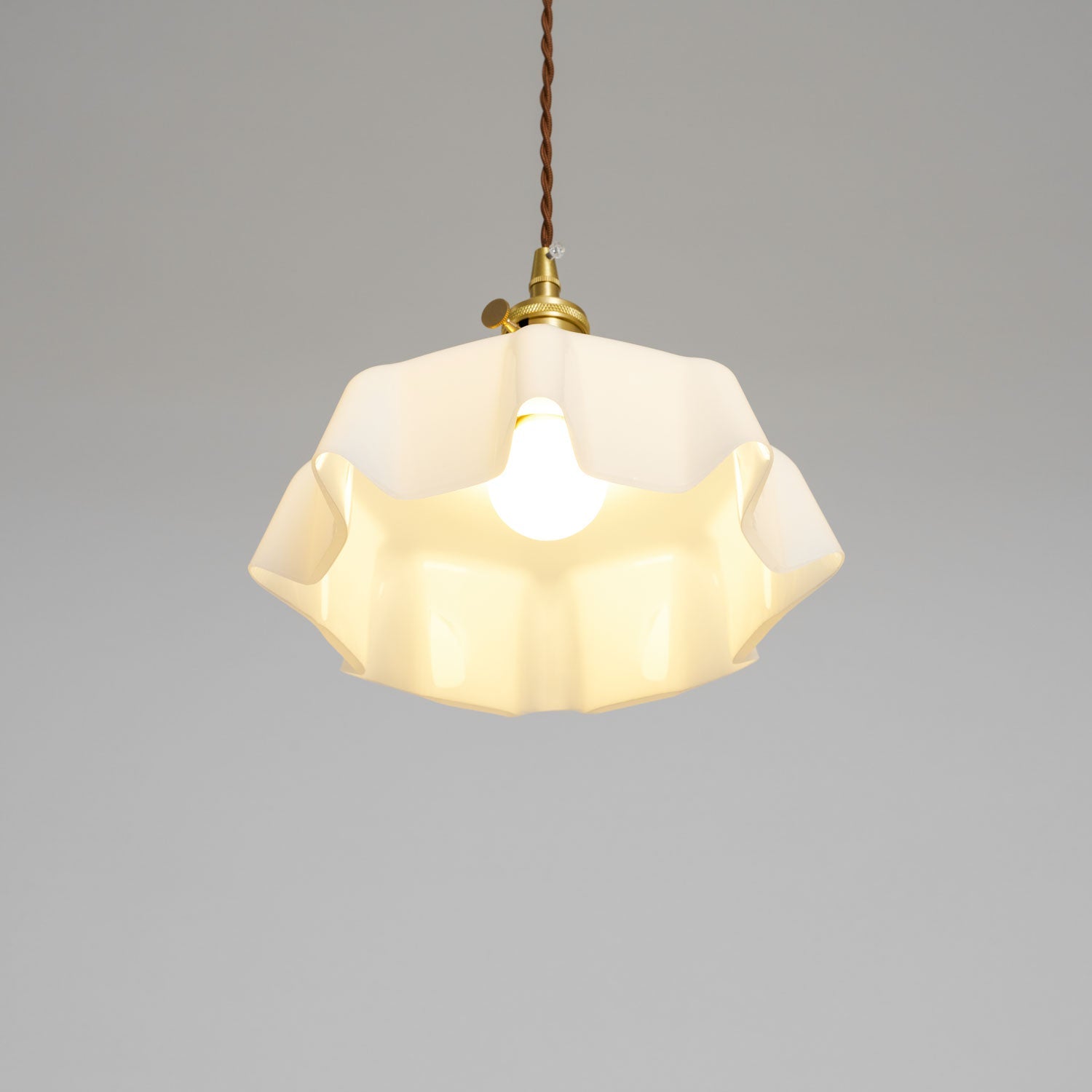 Vintage Pendelleuchte Serer