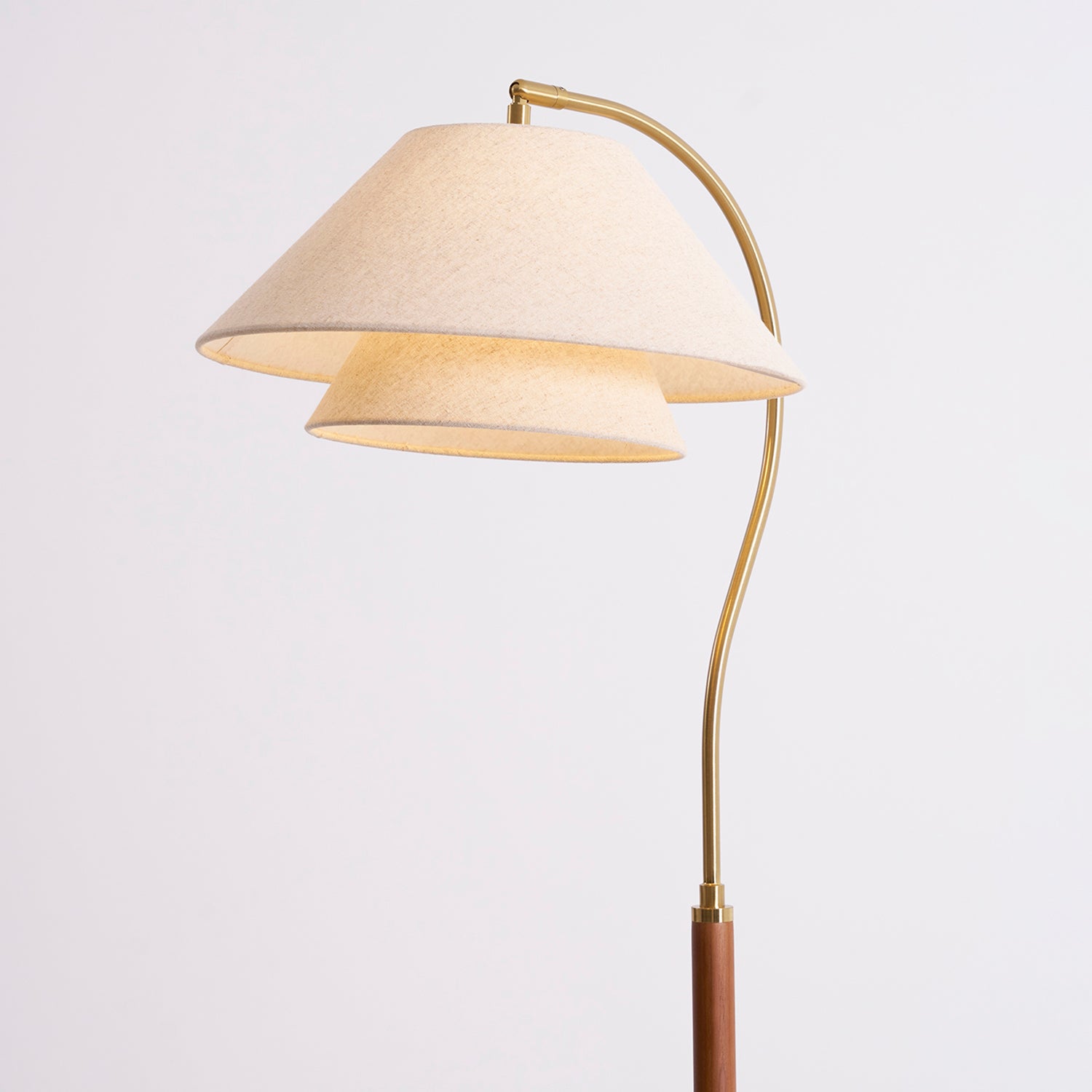Moderne Stehleuchte Brias