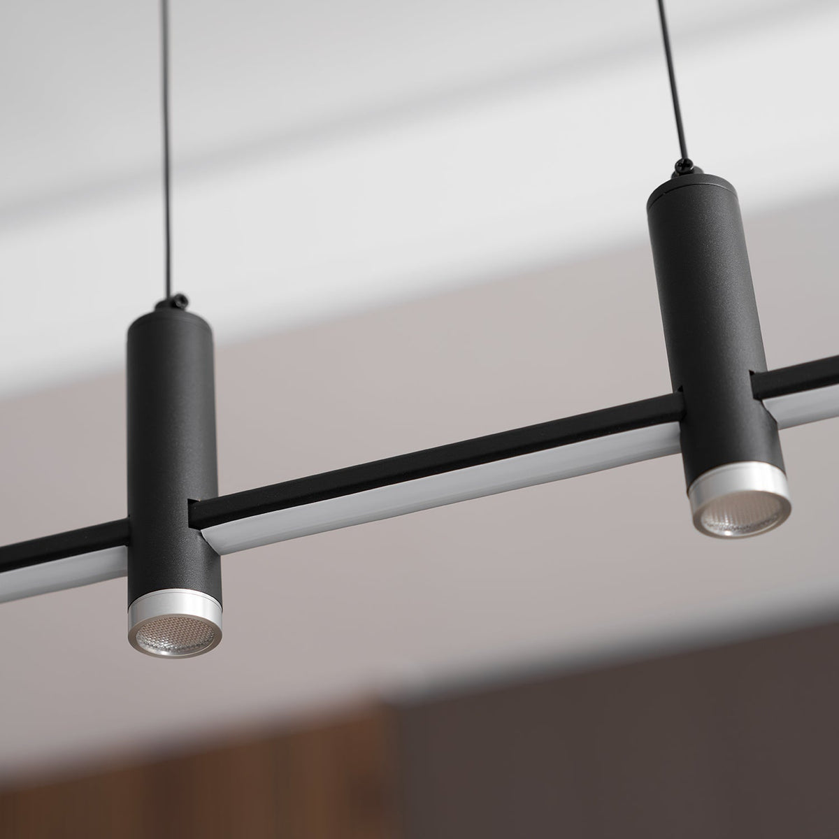 Lineare Pendelleuchte Gioioe