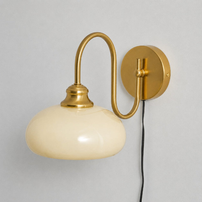 Perrai Wandleuchte mit Stecker