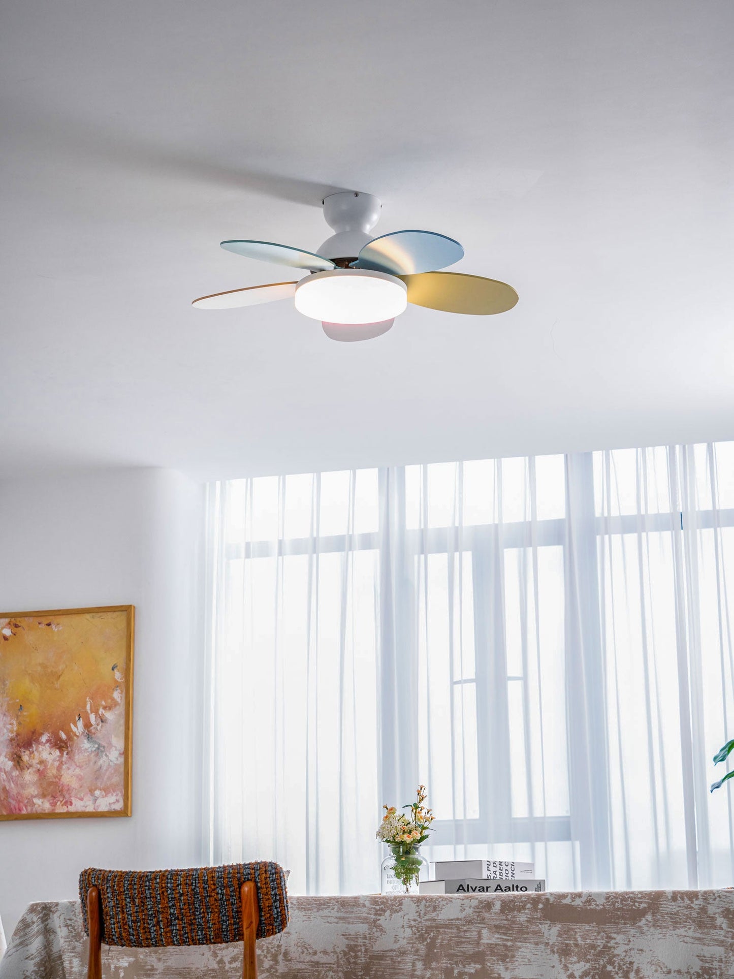 Moderne Deckenventilatorleuchte Lareo