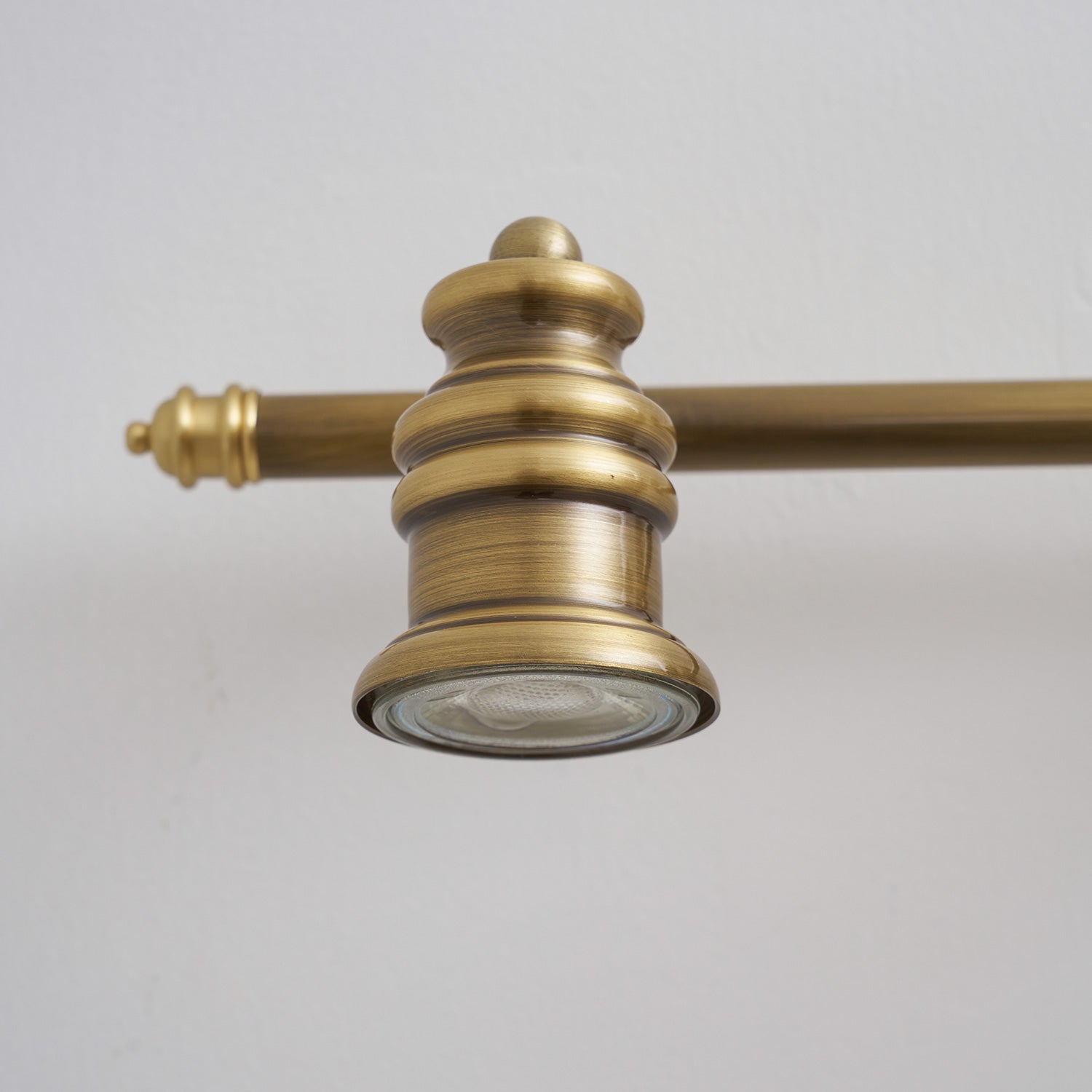 Lineare Wandleuchte Nalen