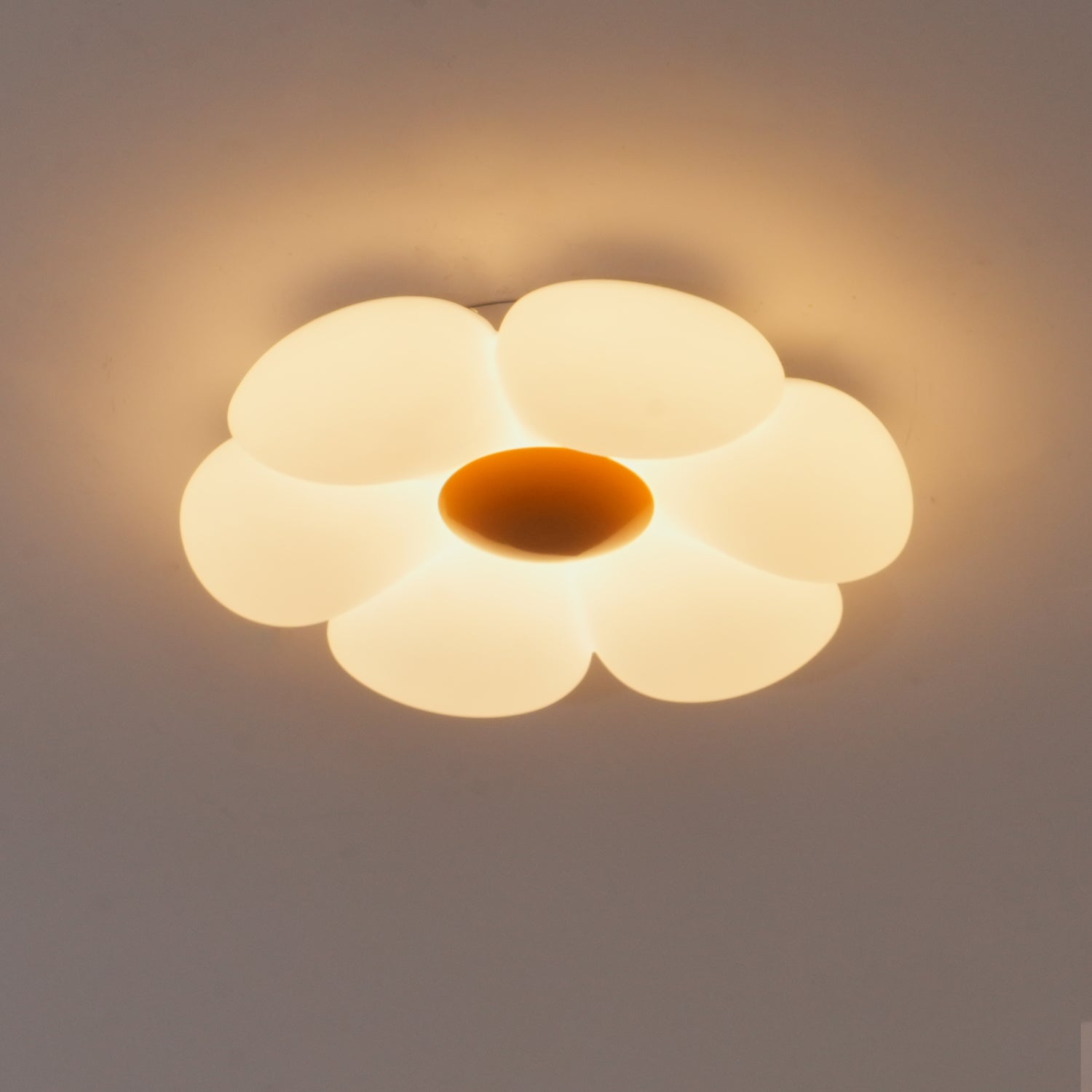 Blumenförmige Deckenleuchte Melbel
