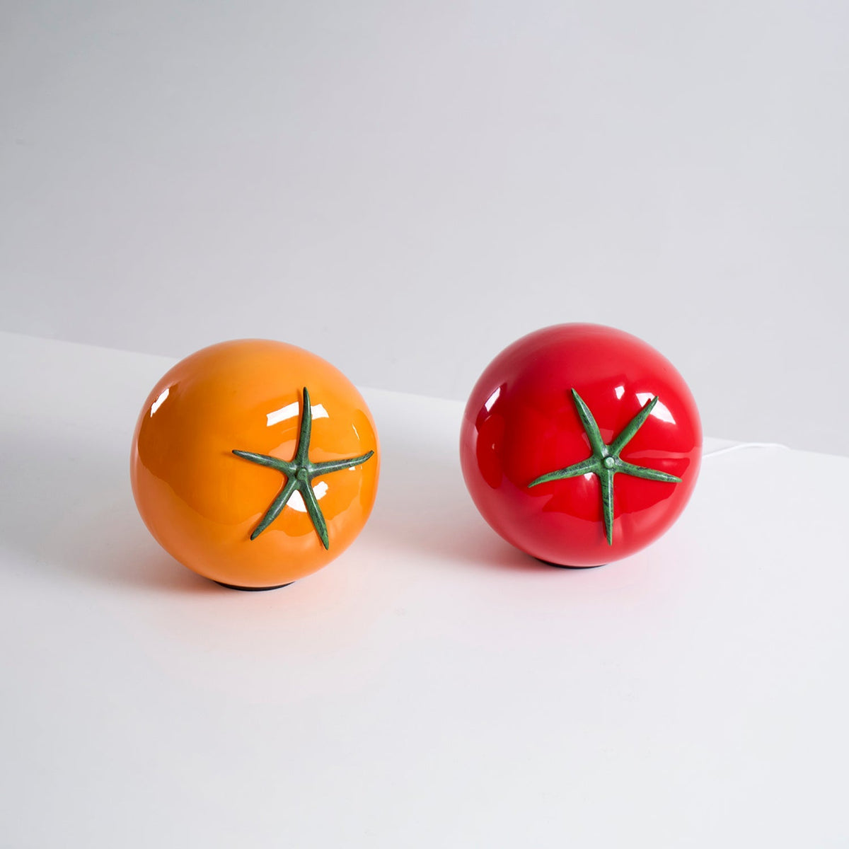 Tomatenförmige Tischleuchte Perno