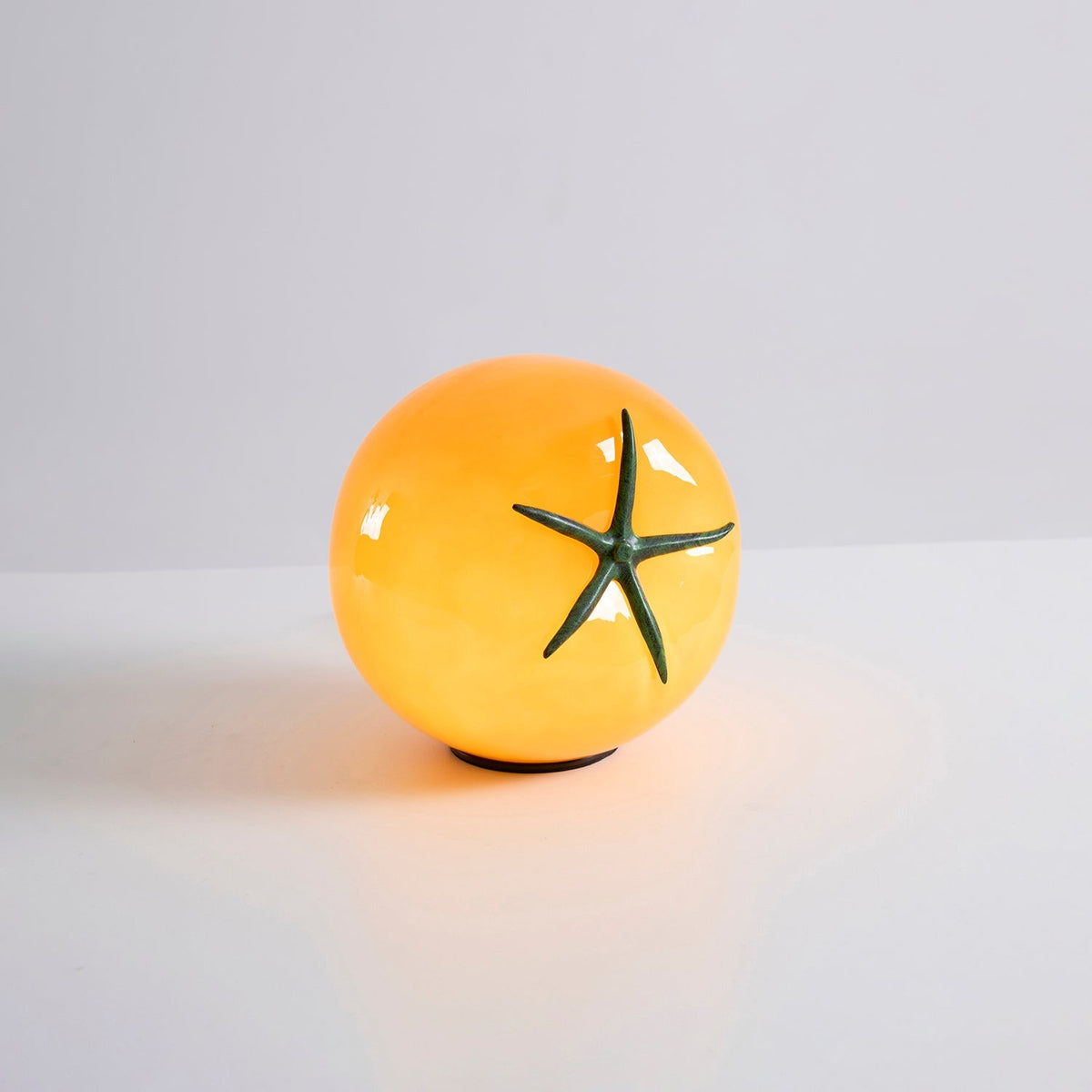 Tomatenförmige Tischleuchte Perno